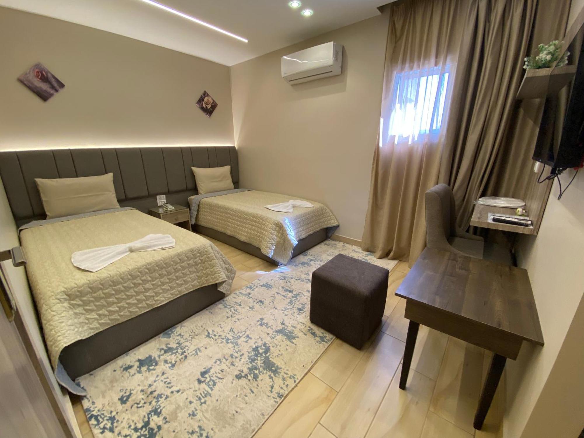 Holy Sheet Plus El El Cairo Exterior foto