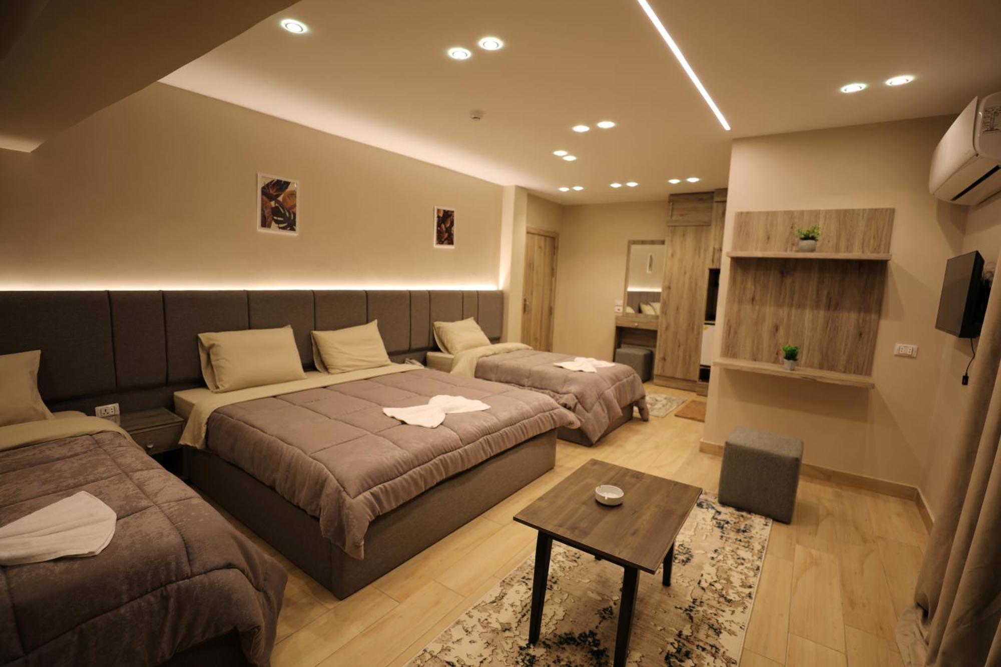 Holy Sheet Plus El El Cairo Exterior foto