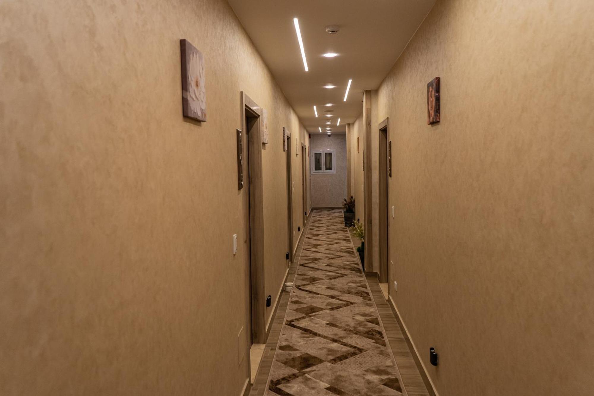 Holy Sheet Plus El El Cairo Exterior foto